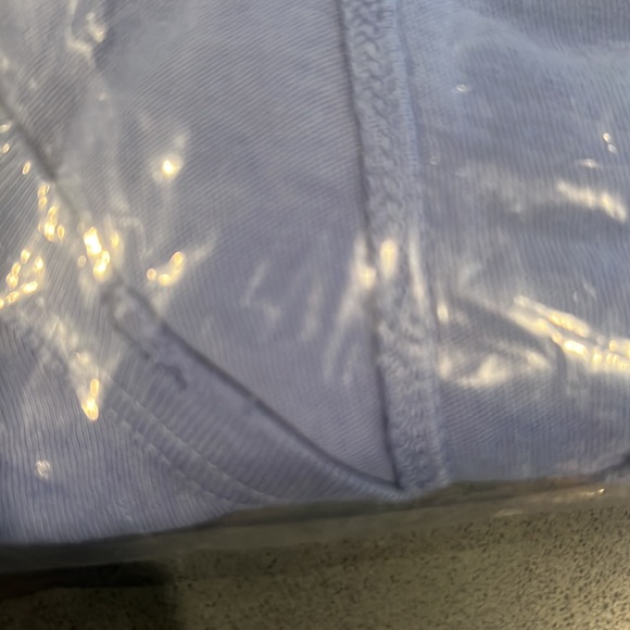 New in plastic! Wildfox Distressed Chrissy Tee - Picture 5 of 8